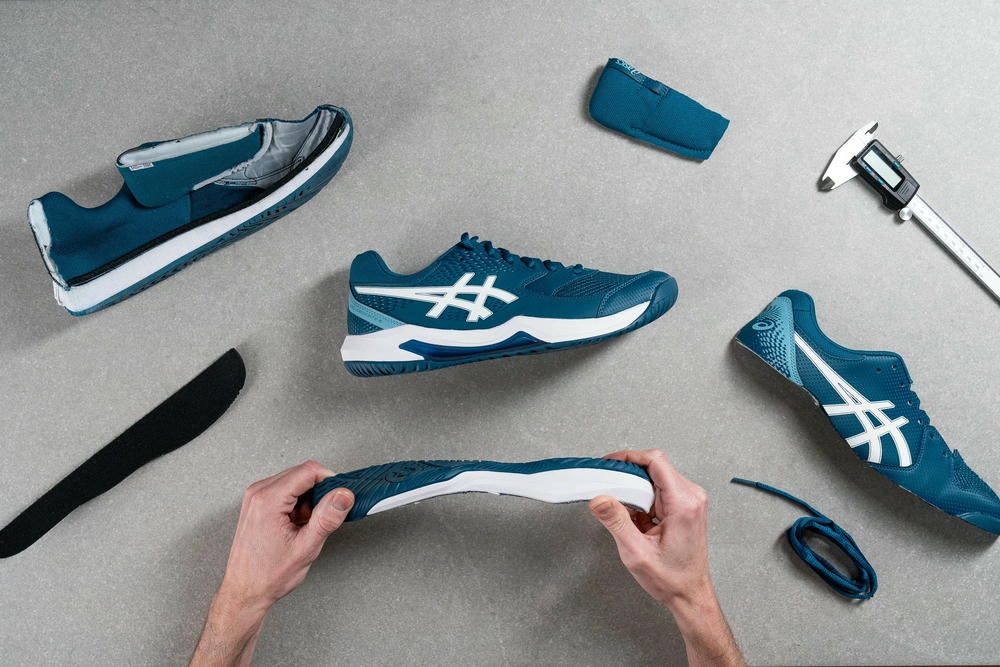 Giay-ASICS-Gel-Dedicate-1-.jpg