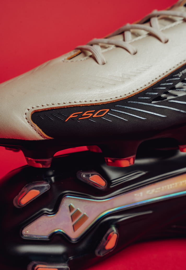 adidas Leather Tech Pack F50 và Predator