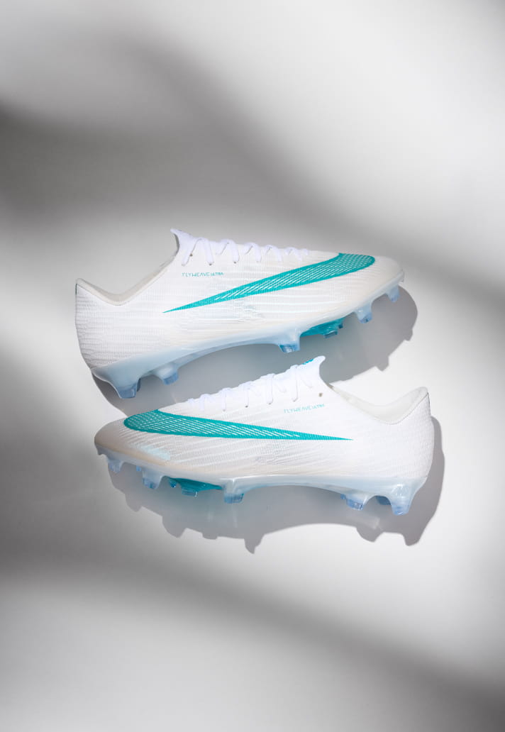 Nike Bright Lights Pack Mercurial, Phantom và Tiempo