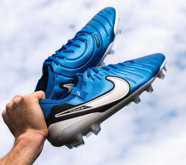Nike Tiempo