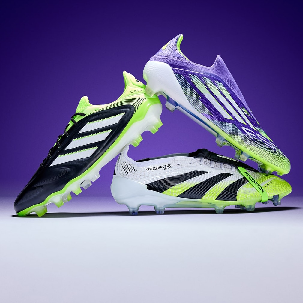 Giày đá bóng Adidas sân cỏ nhân tạo chính hãng 100%