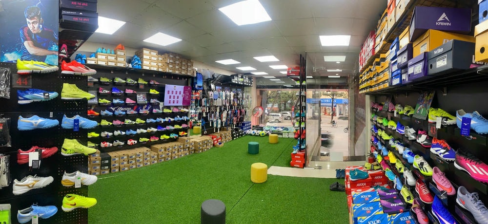 Giày Akka