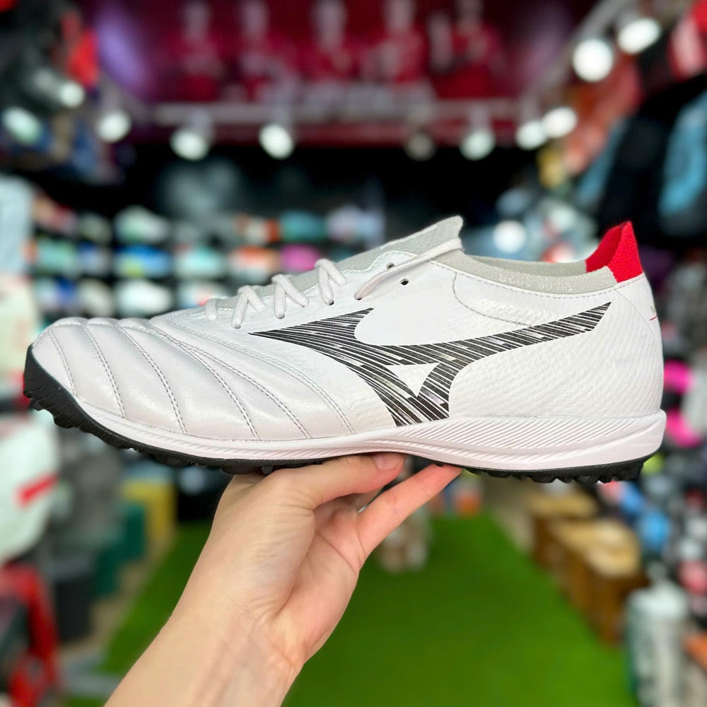 Mizuno Morelia Neo 5 Beta Pro TF trắng đen P1GD269409