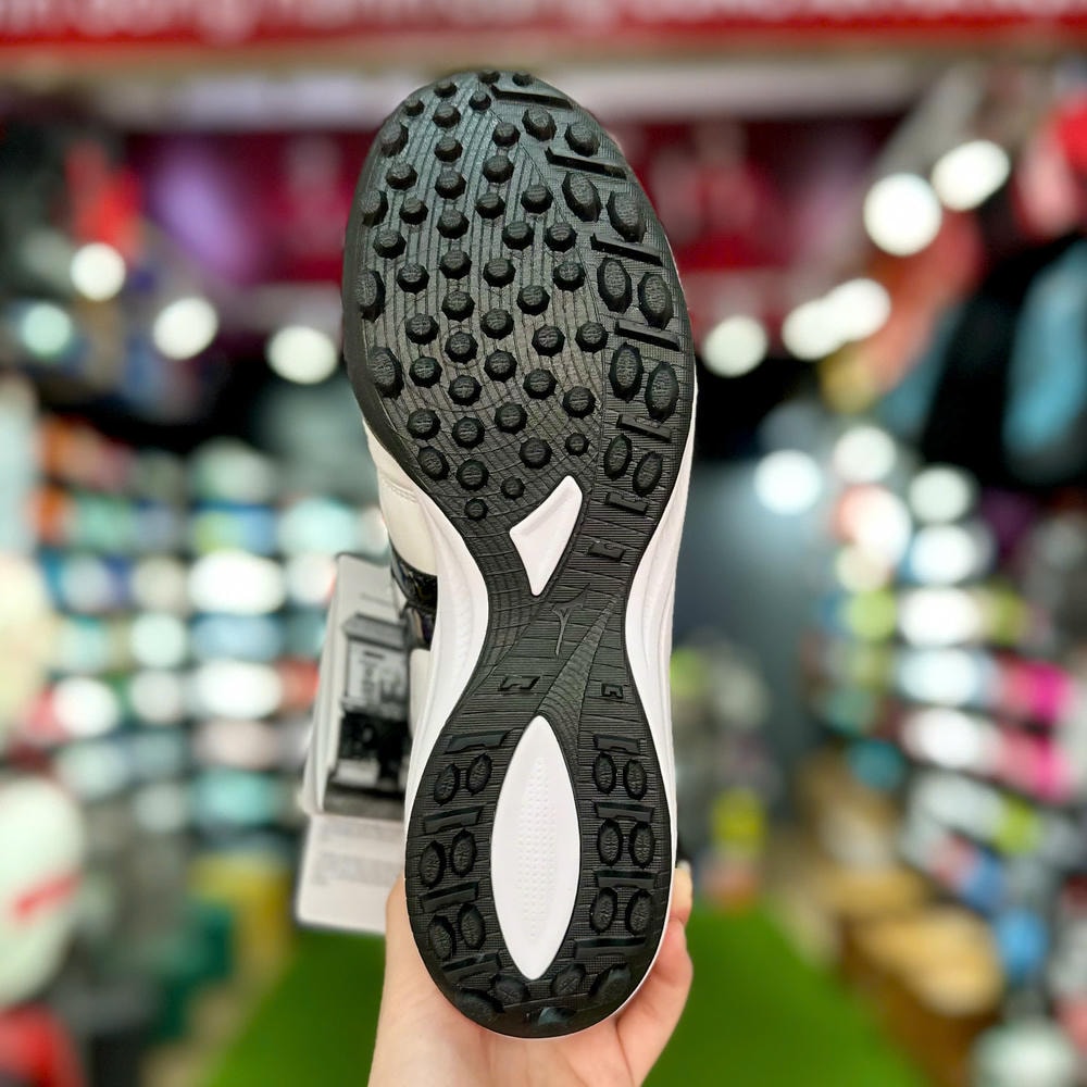 MIZUNO MORELIA SALA JAPAN TF TRẮNG/ĐEN Q1GB250209