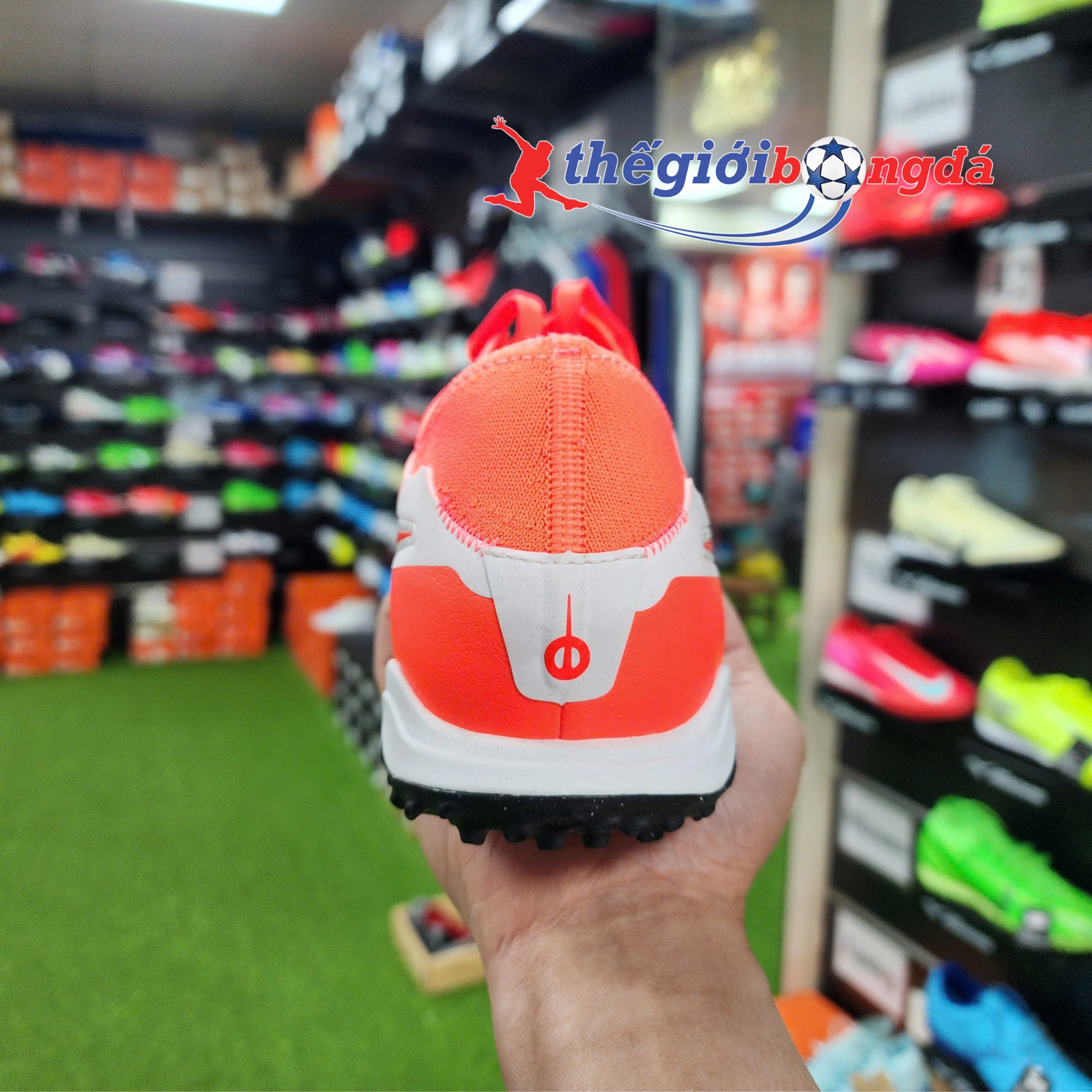 Nike Tiempo 10 Pro Mad Energy TF - DV4336-800