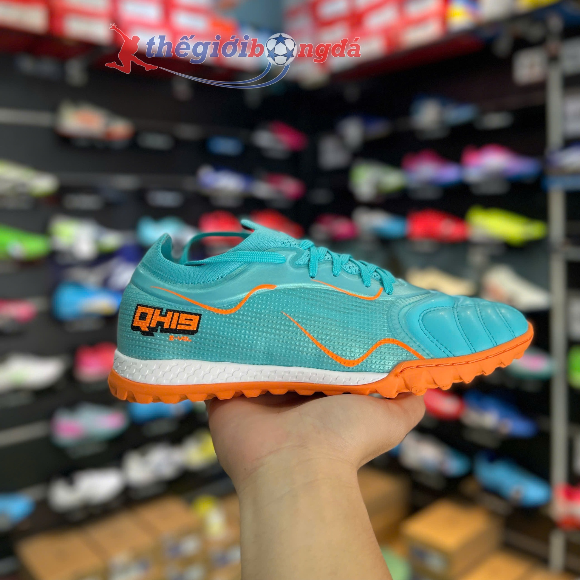 Giày đá bóng Wika QH19 Z-Vol Quang Hải - Xanh ngọc