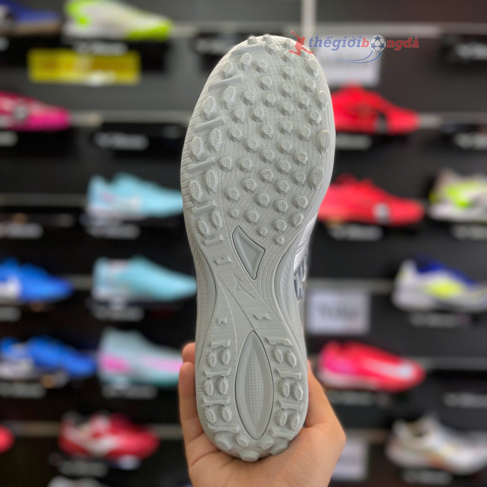 (đế mới) Mizuno Morelia Neo IV Pro TF Platinum Silver P1GD253504