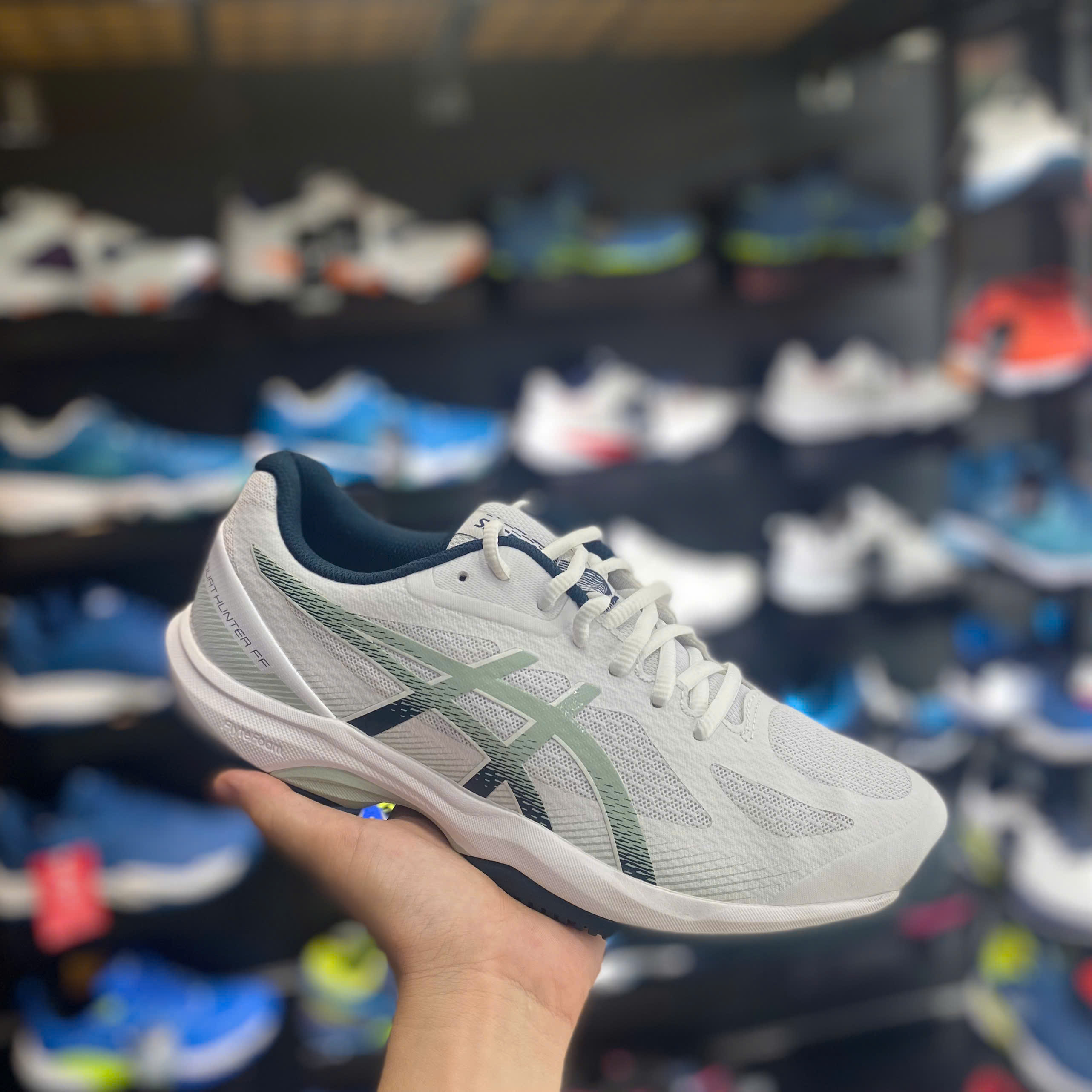Giày Pickleball/Tennis Asics Court Hunter FF 1071A111-100 Trắng/Xanh đen