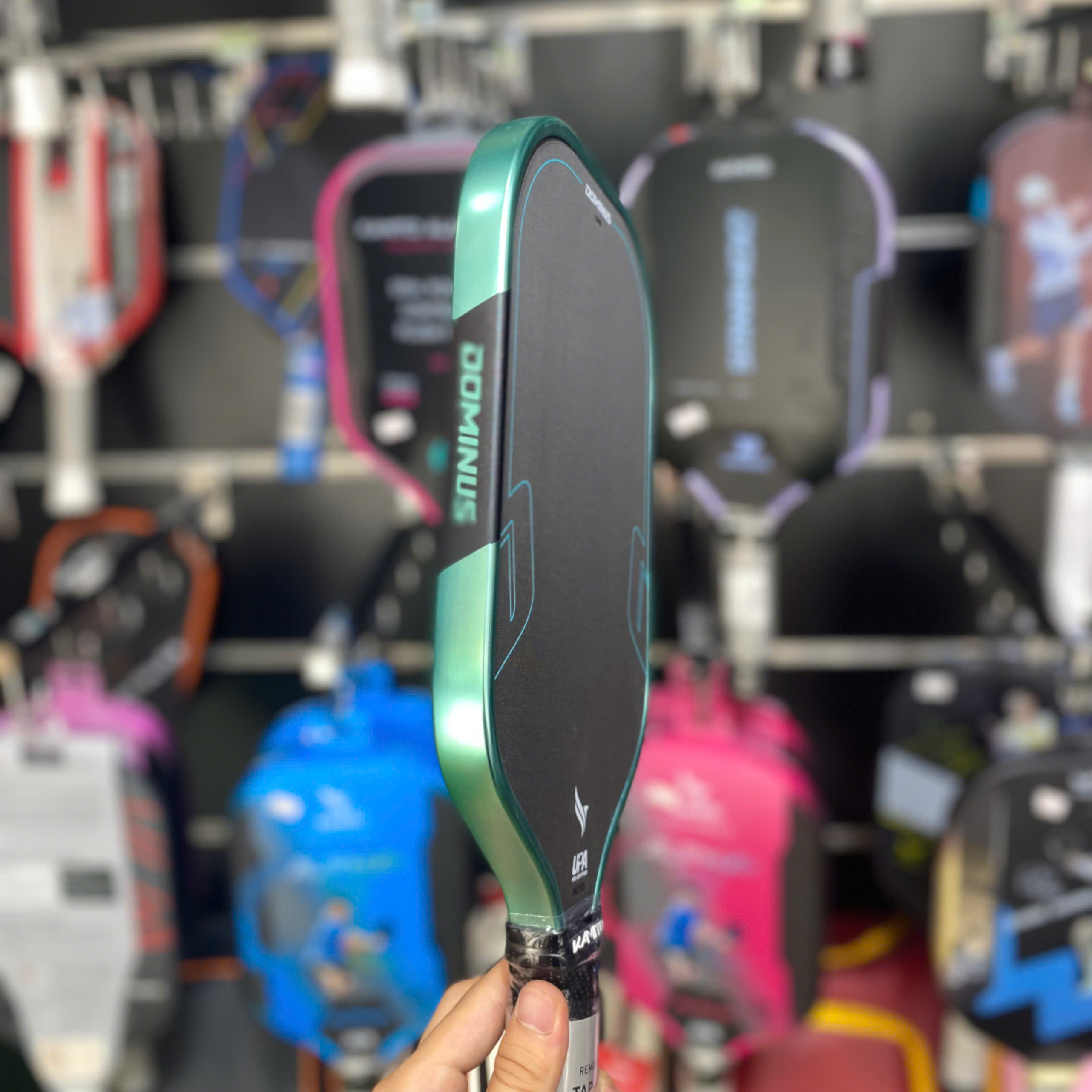Vợt Pickleball Kamito Dominus 16mm - Xanh Ngọc Lam