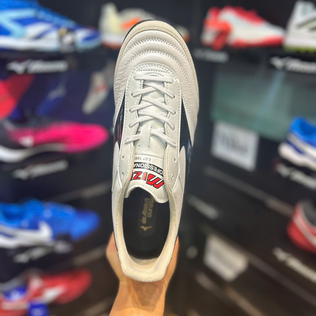 (bản đế mới) MIZUNO MORELIA SALA ELITE TF - Q1GB251209 - TRẮNG/ĐEN
