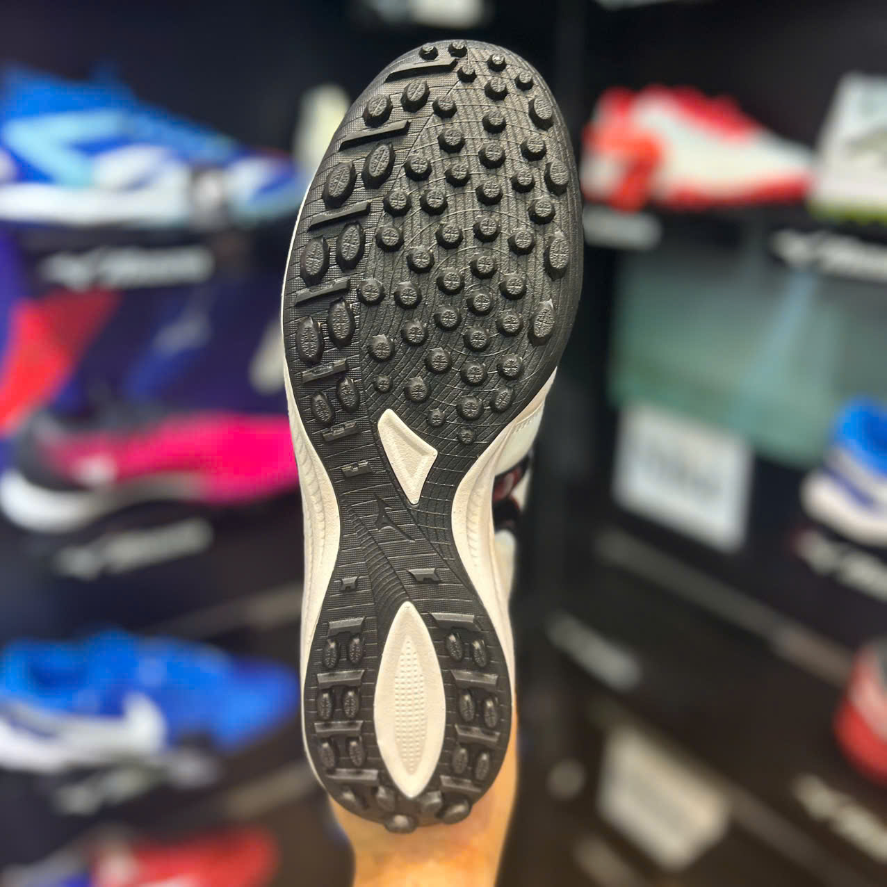 (bản đế mới) MIZUNO MORELIA SALA ELITE TF - Q1GB251209 - TRẮNG/ĐEN