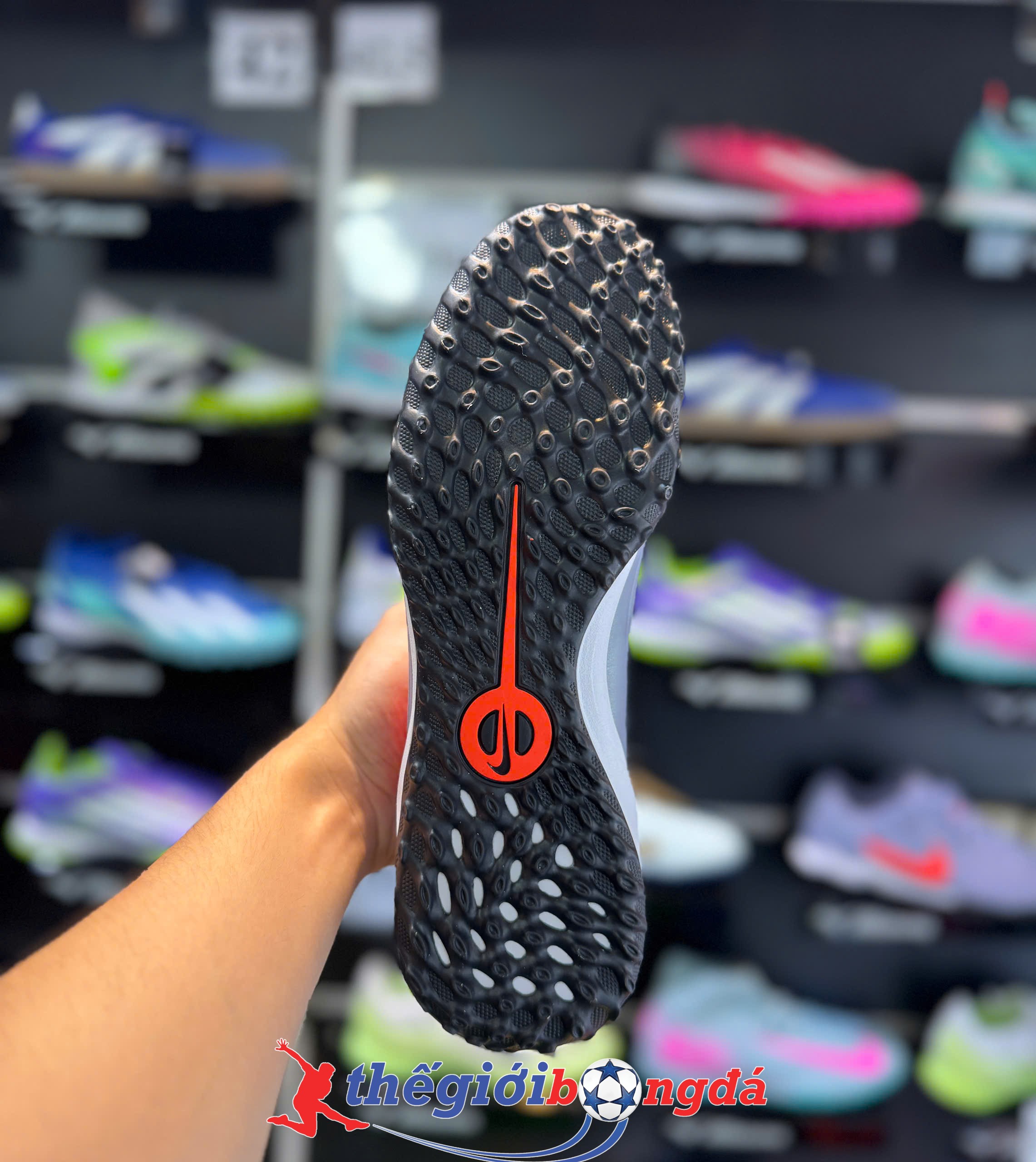 NIKE TIEMPO LEGEND 10 ACADEMY SCARY GOOD TF - DV4342-402