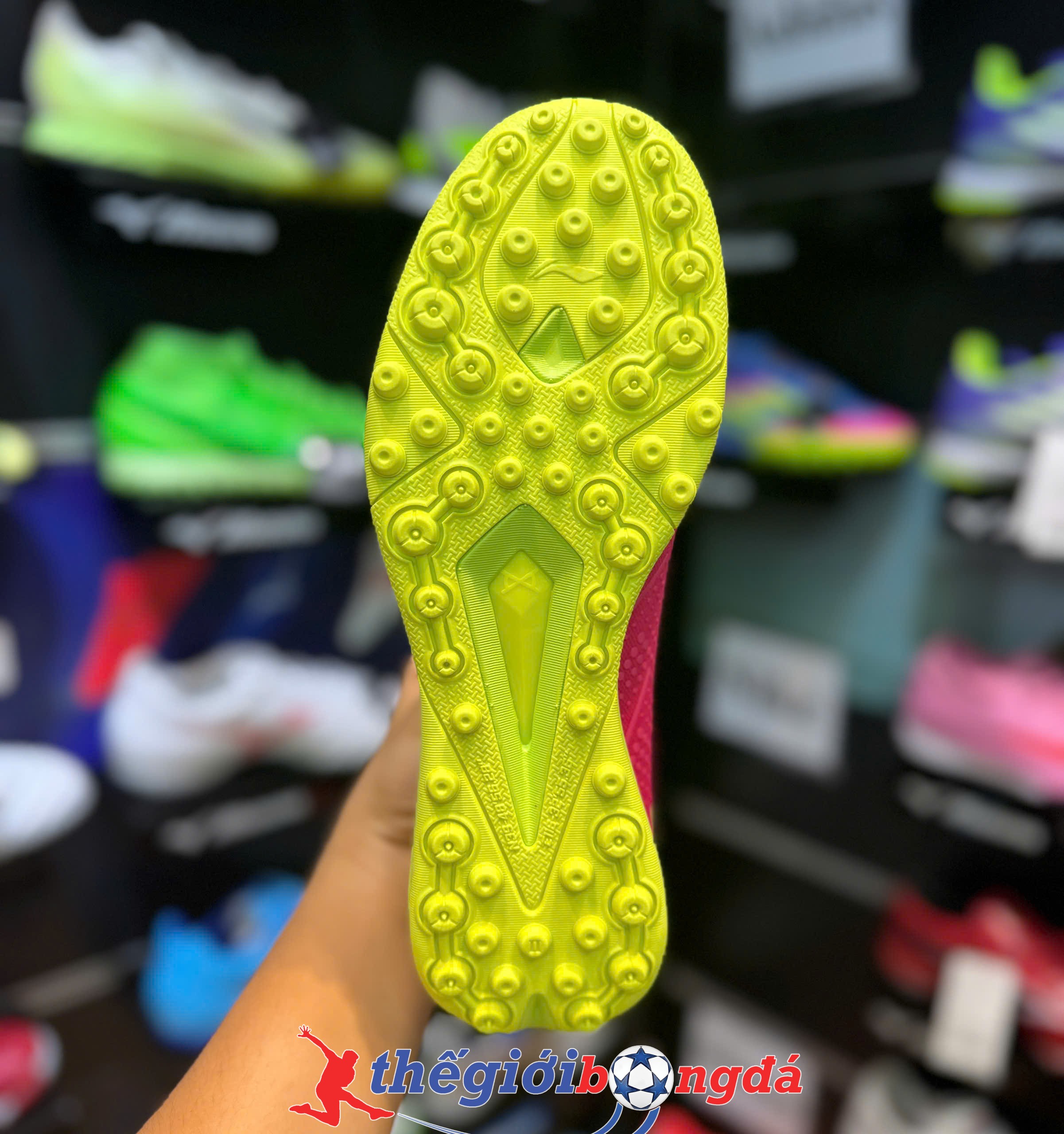 Giày bóng đá Lining YSTU065-1V hồng tím