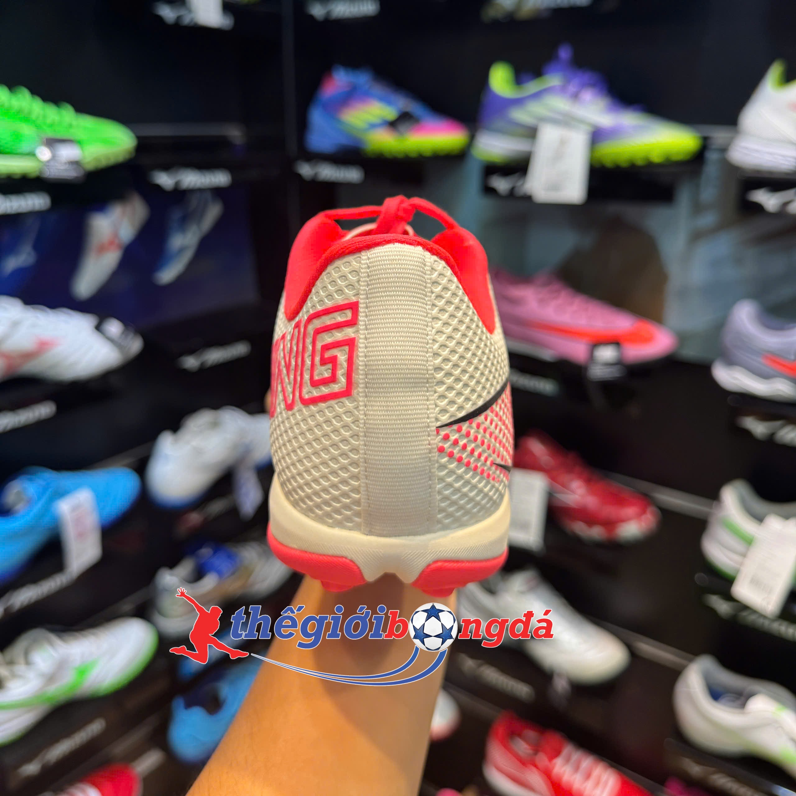 Giày bóng đá Lining YSTU063-1V - Trắng/Cam