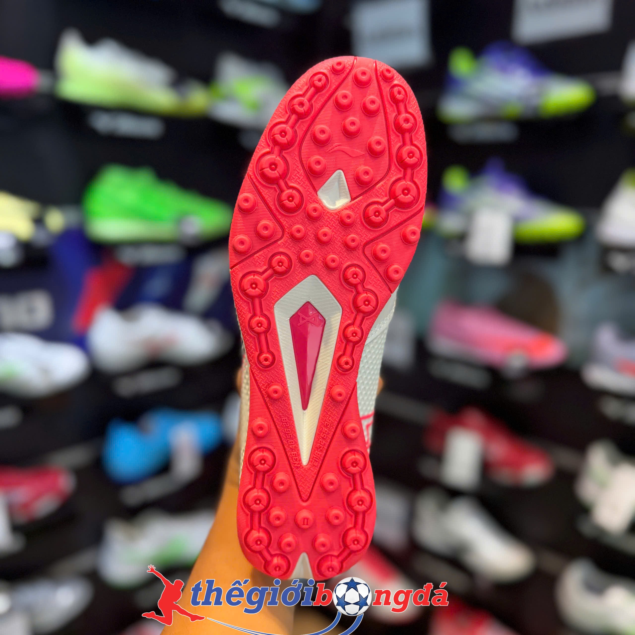 Giày bóng đá Lining YSTU063-1V - Trắng/Cam