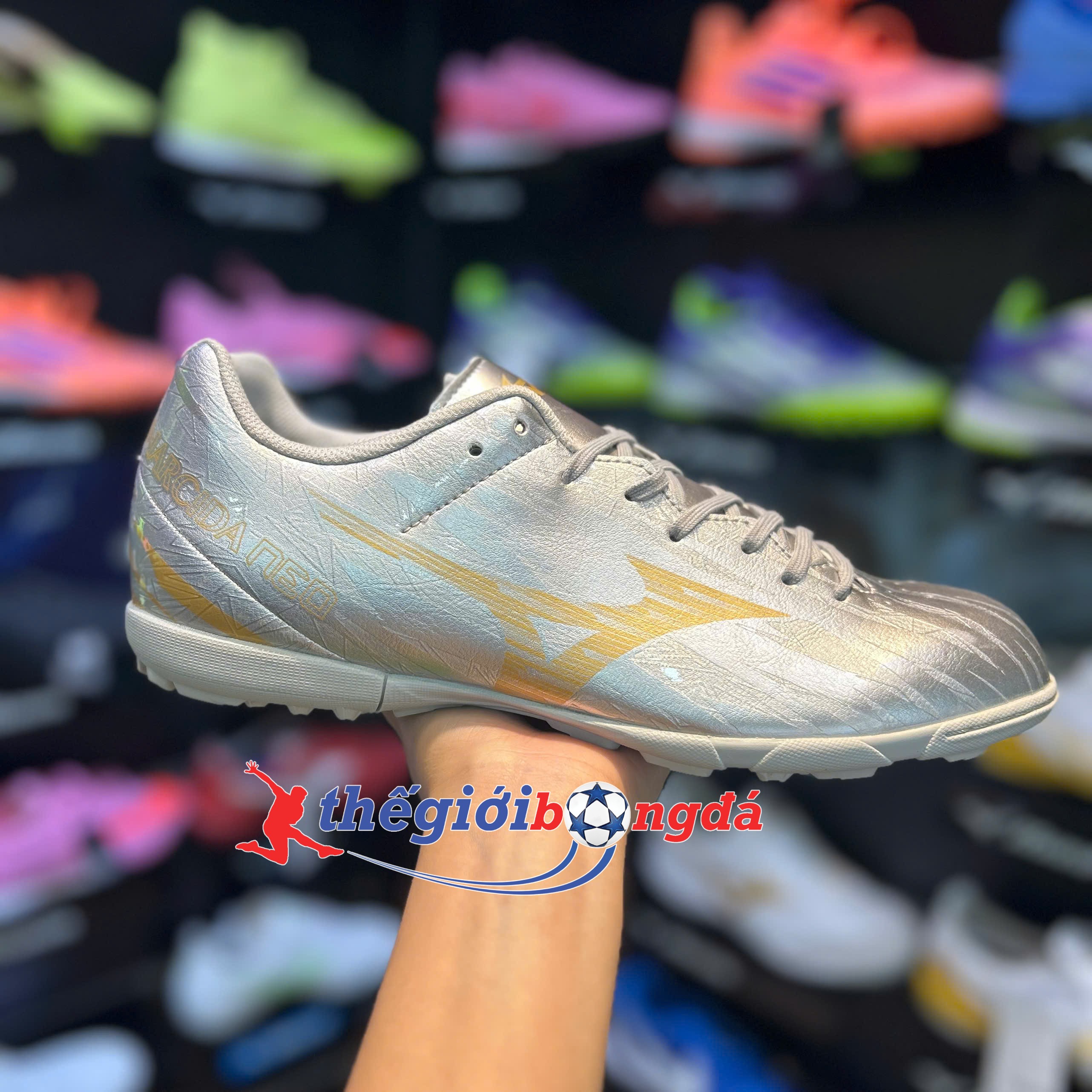 MIZUNO MONARCIDA NEO SALA CLUB TF - Q1GB252804 - BẠC/VÀNG