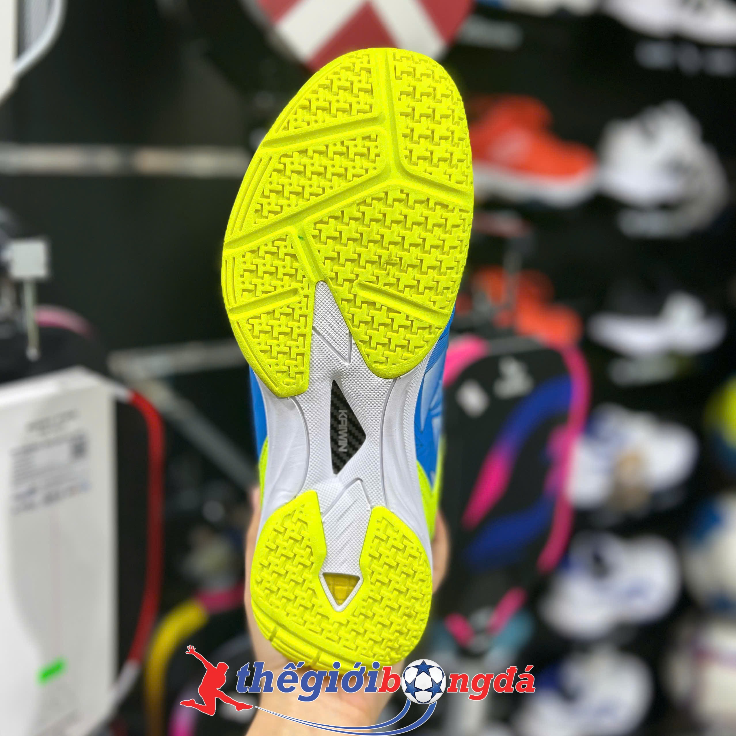 Giày thể thao Witcher - Xanh trời