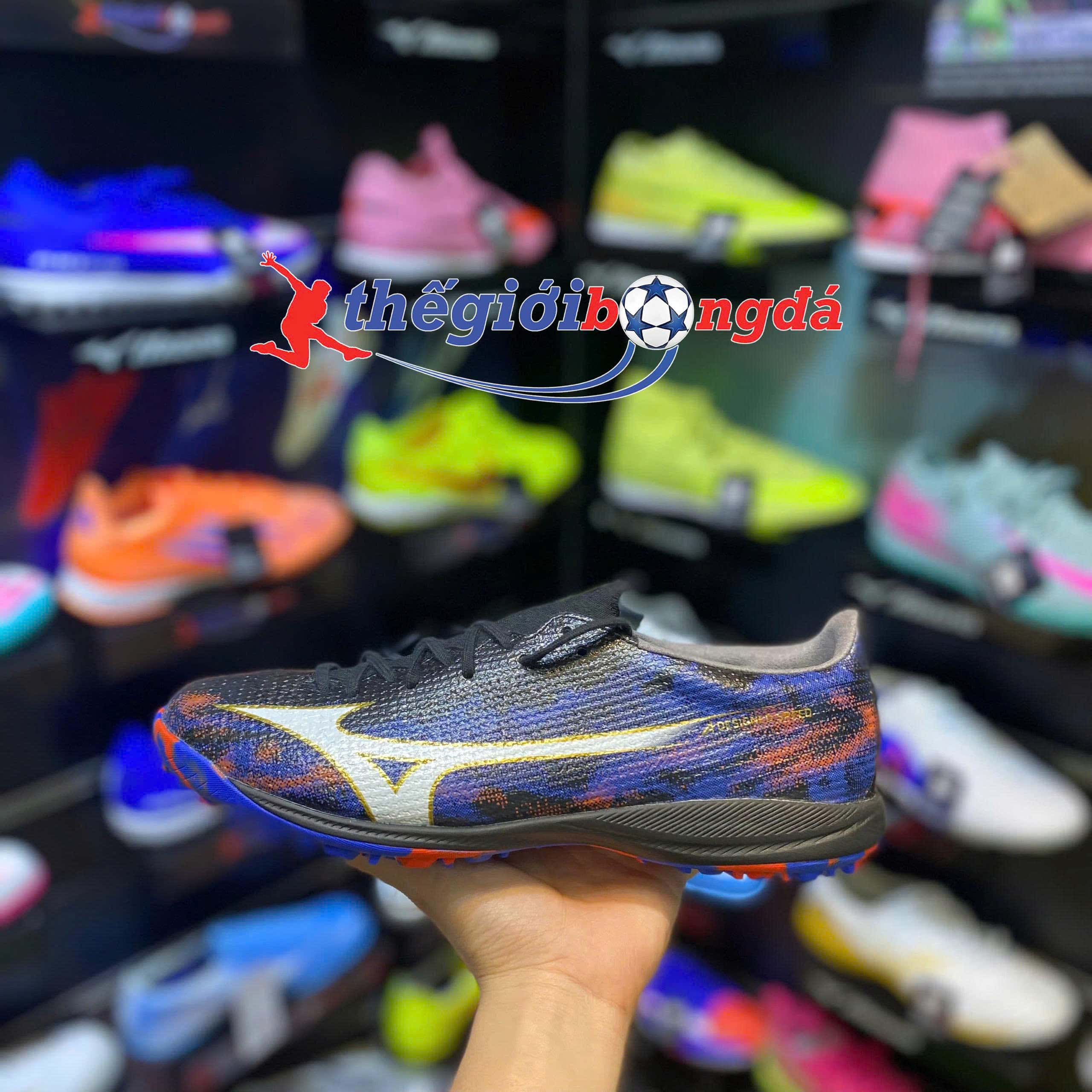 Mizuno Alpha III Elite TF Đen P1GD266201