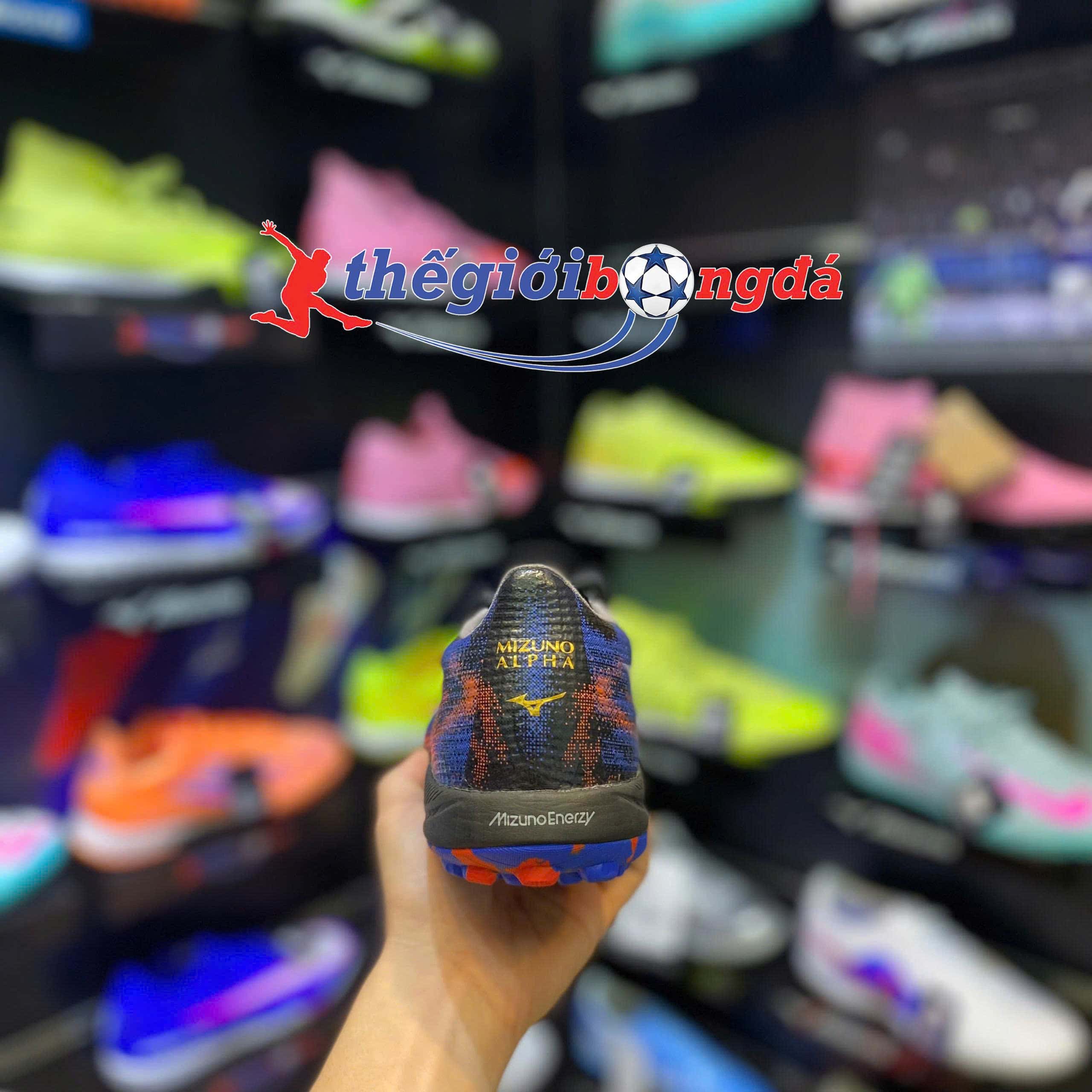 Mizuno Alpha III Elite TF Đen P1GD266201