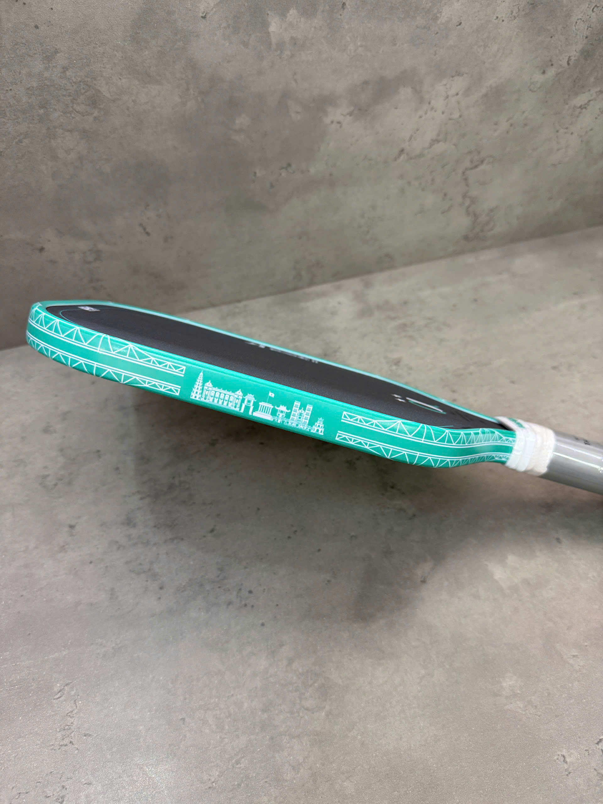Vợt Pickleball Kamito Alpha X Champion 2 Sao - Bạc Hà