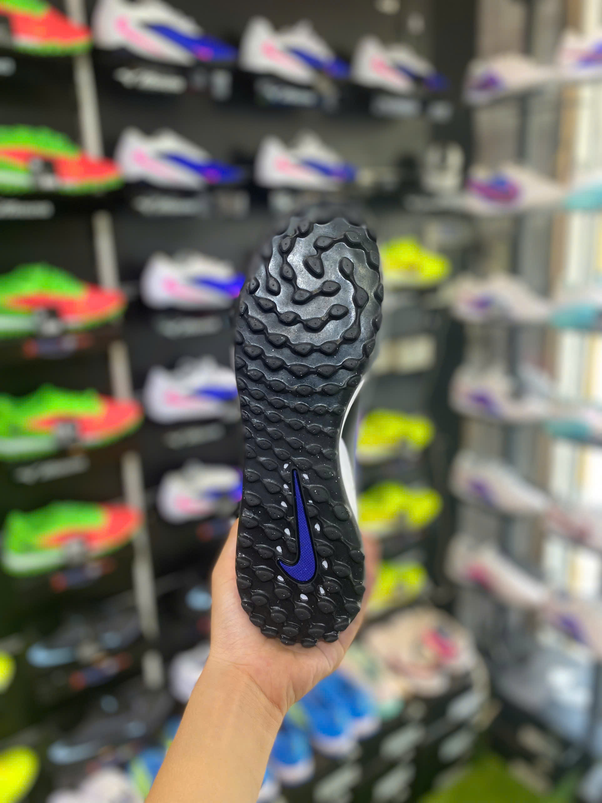 Nike Phantom 6 Academy TF Attack Pack HQ2325-446