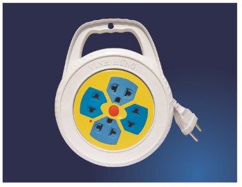 ổ quay 4 phích cấm có công tắc 5m (VH)