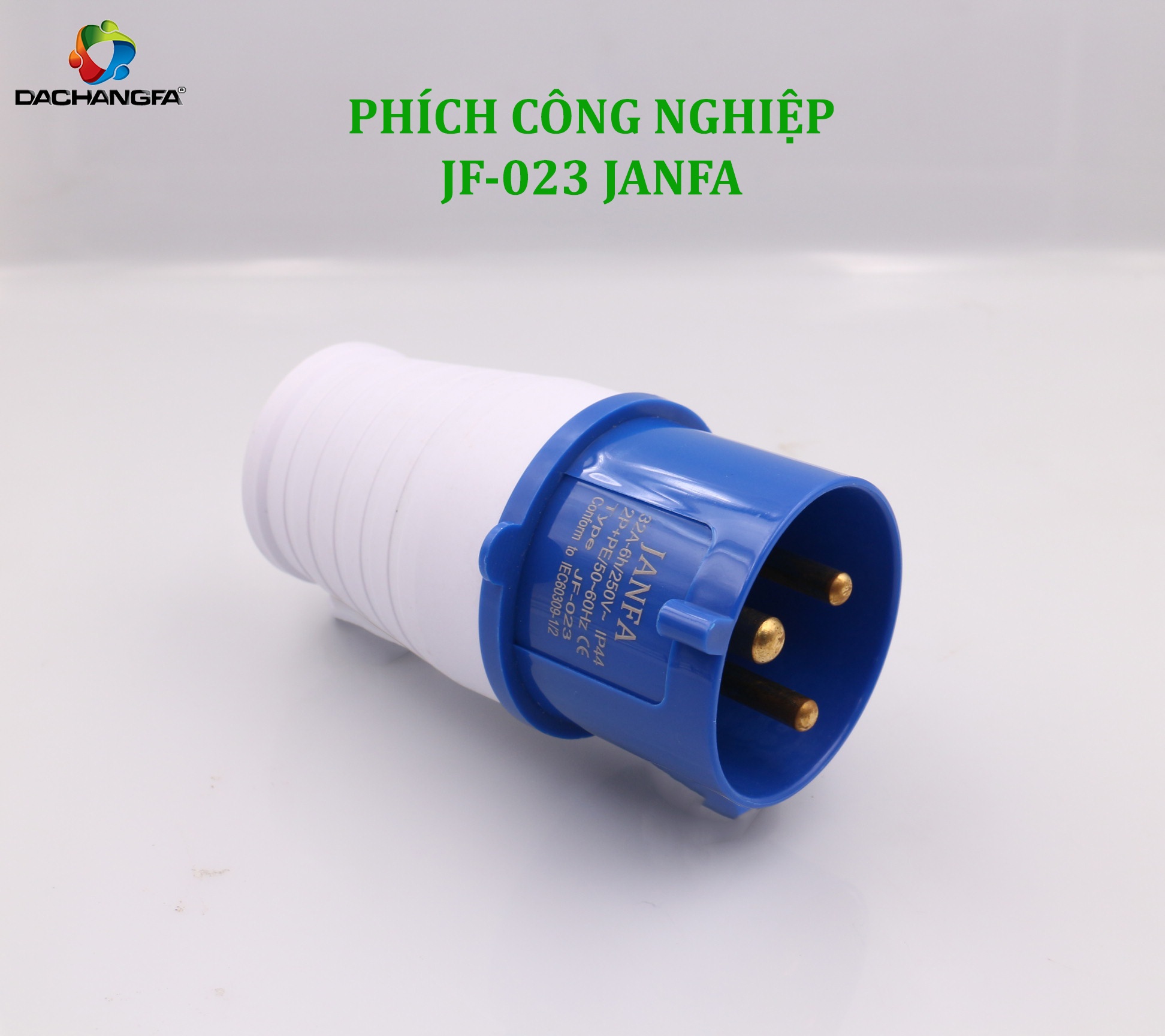 Phích Cắm Công Nghiệp JF-023 3P-32A-6h (2P+E/250V)