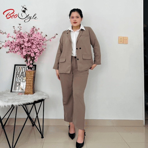 Chọn áo blazer nữ phù hợp với dáng người đồng hồ cát