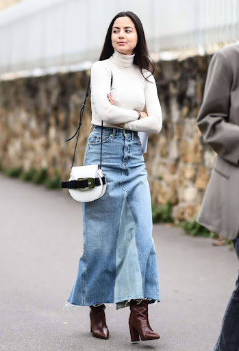 Sao Việt biến tấu muôn kiểu phối đồ cùng chân váy jeans