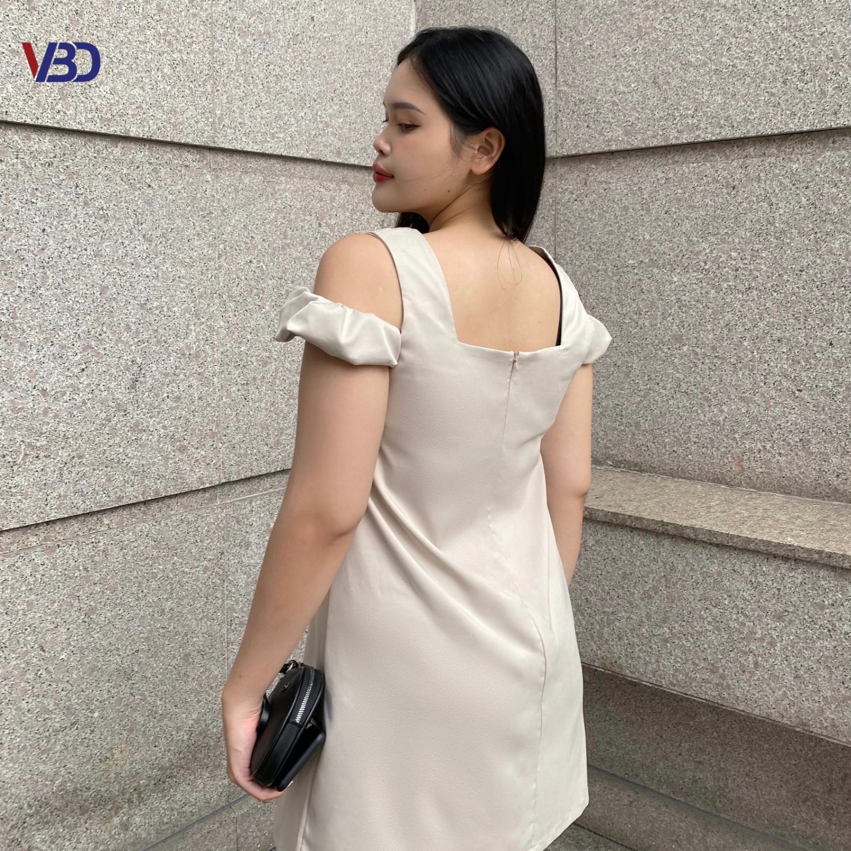 Mua Đầm Linen suông nữ cổ tròn ngắn tay, Váy trung niên nữ dáng dài hoạ  tiết hoa xinh trẻ trung cho nữ Đũi Việt - M tại ĐŨI VIỆT Official | Tiki