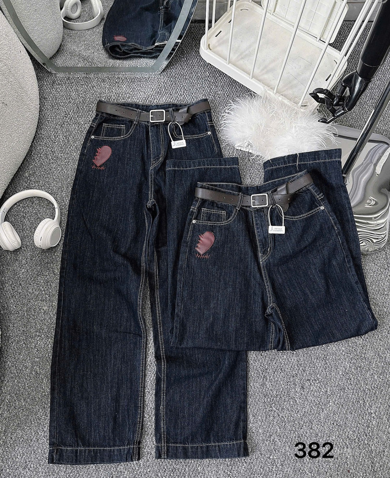 Quần jean suông thêu nửa trái tim bigsize QJ382