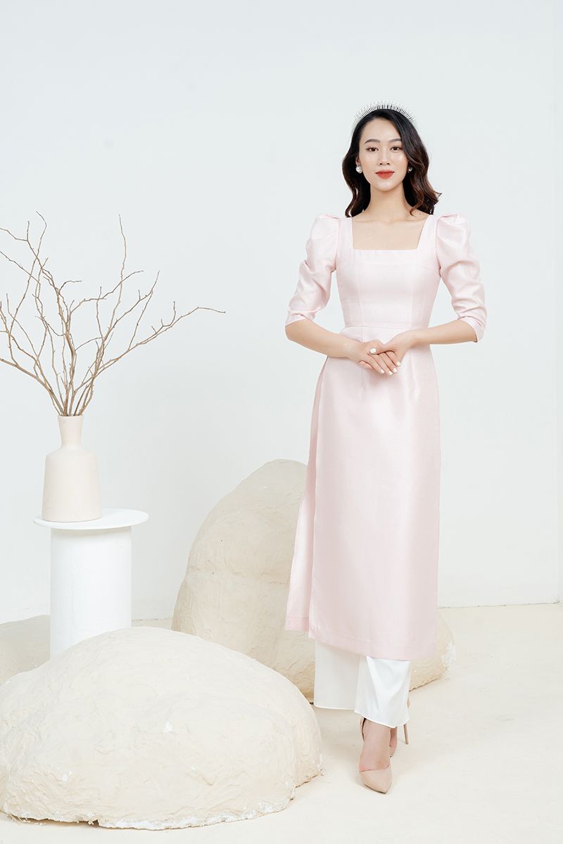 Hồng nhạt