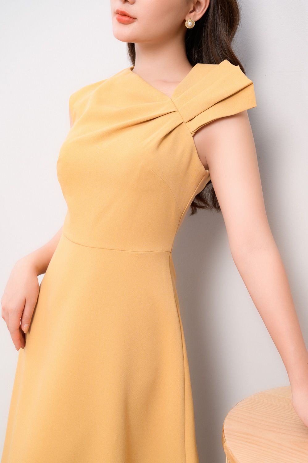 Mới) Mã B4024 Giá 2000K: Váy Đầm Liền Thân Nữ Yureag Dáng Ôm Body Gợi Cảm  Sexy Hàng Mùa Hè Thời Trang Nữ Đồ Công Sở Chất Liệu G05 Sản Phẩm Mới, (
