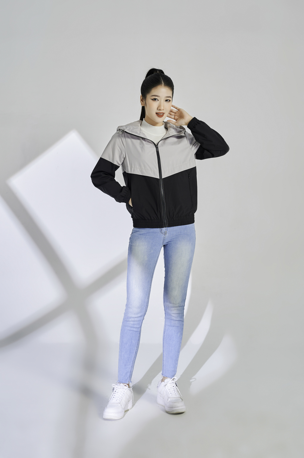 Áo Jacket 2L dáng ngắn nữ 228JW021 /FY2201