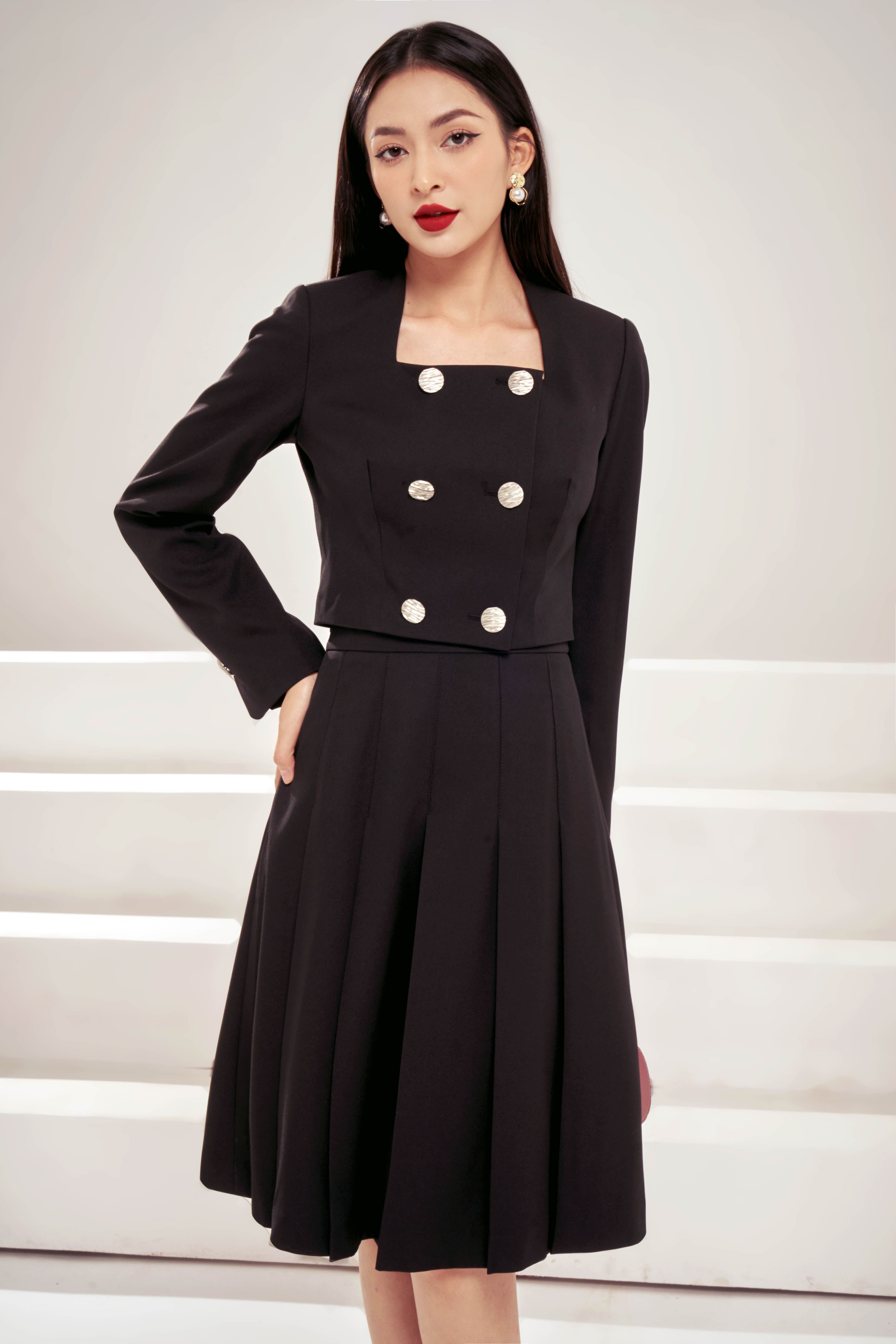 Áo khoác nữ viền phối ren đen - Hàng đẹp với giá tốt nhất
