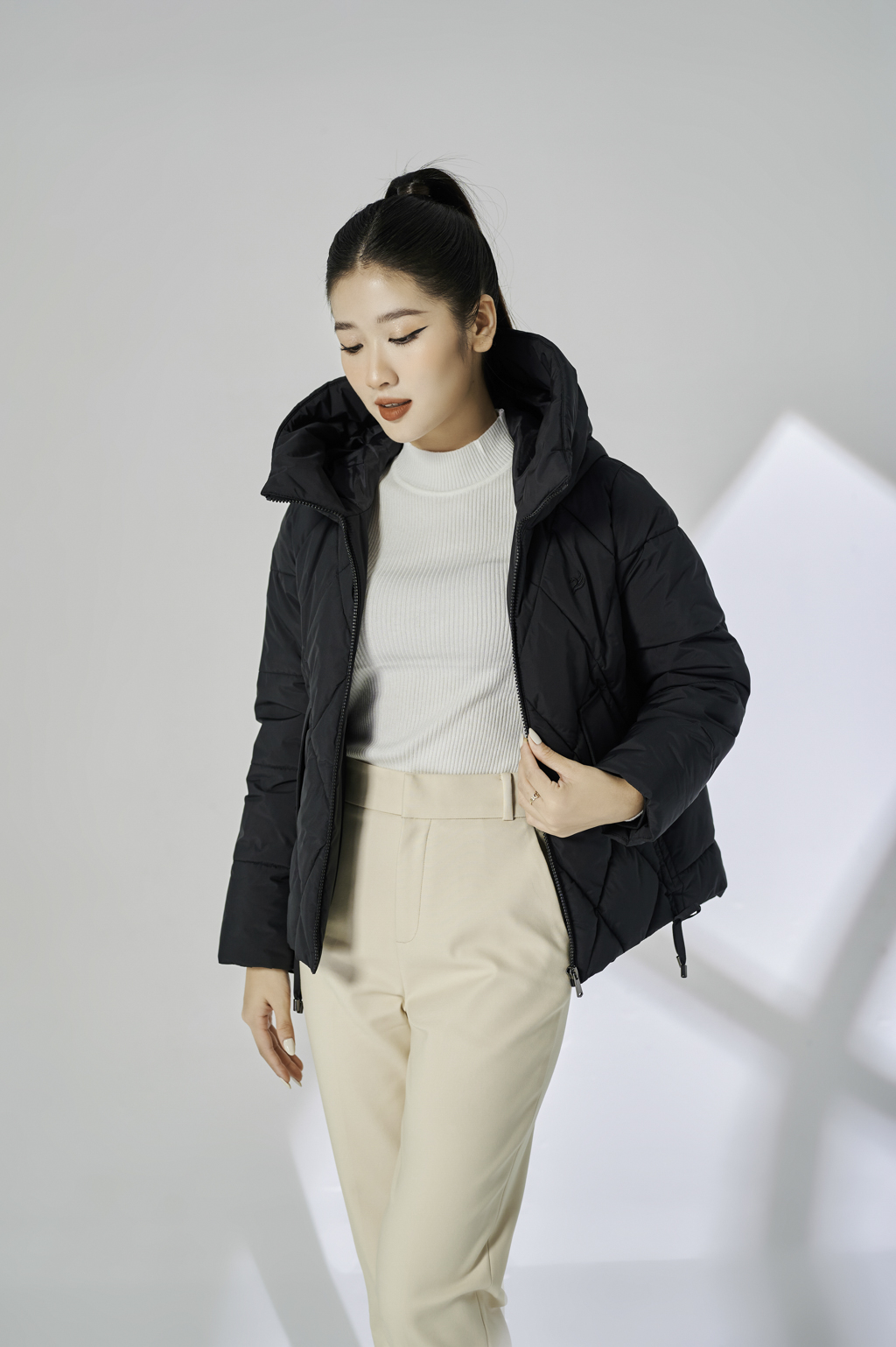 Áo Jacket 3L dáng ngắn nữ 218JW066 /FY2202