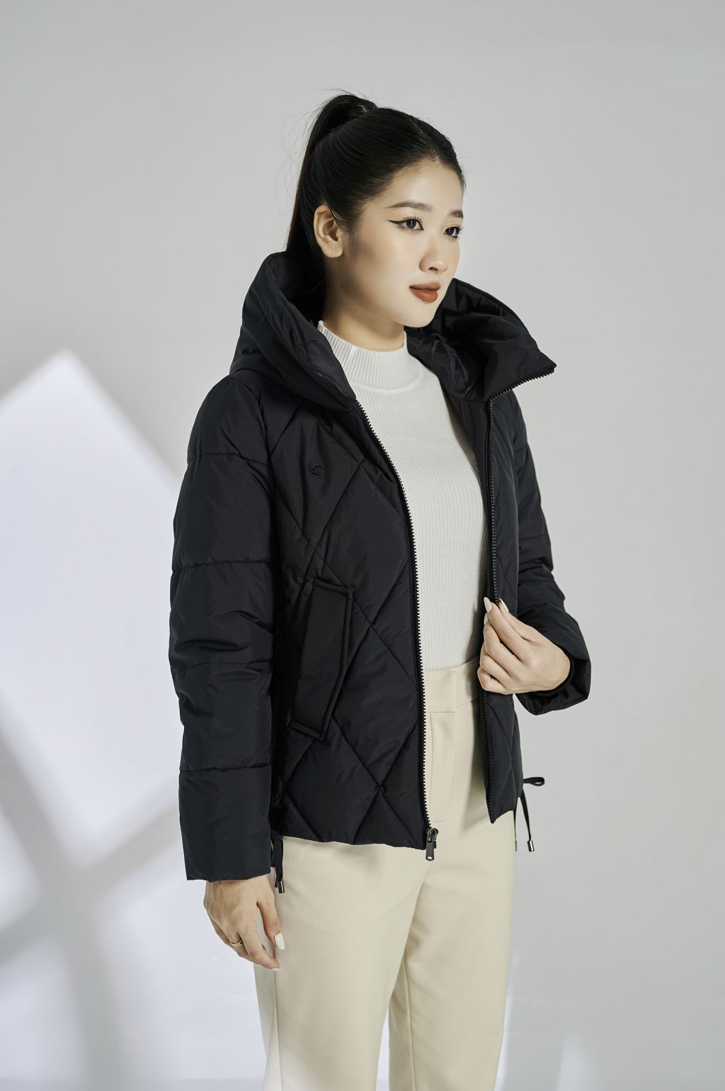 Áo Jacket 3L dáng ngắn nữ 218JW066 /FY2202