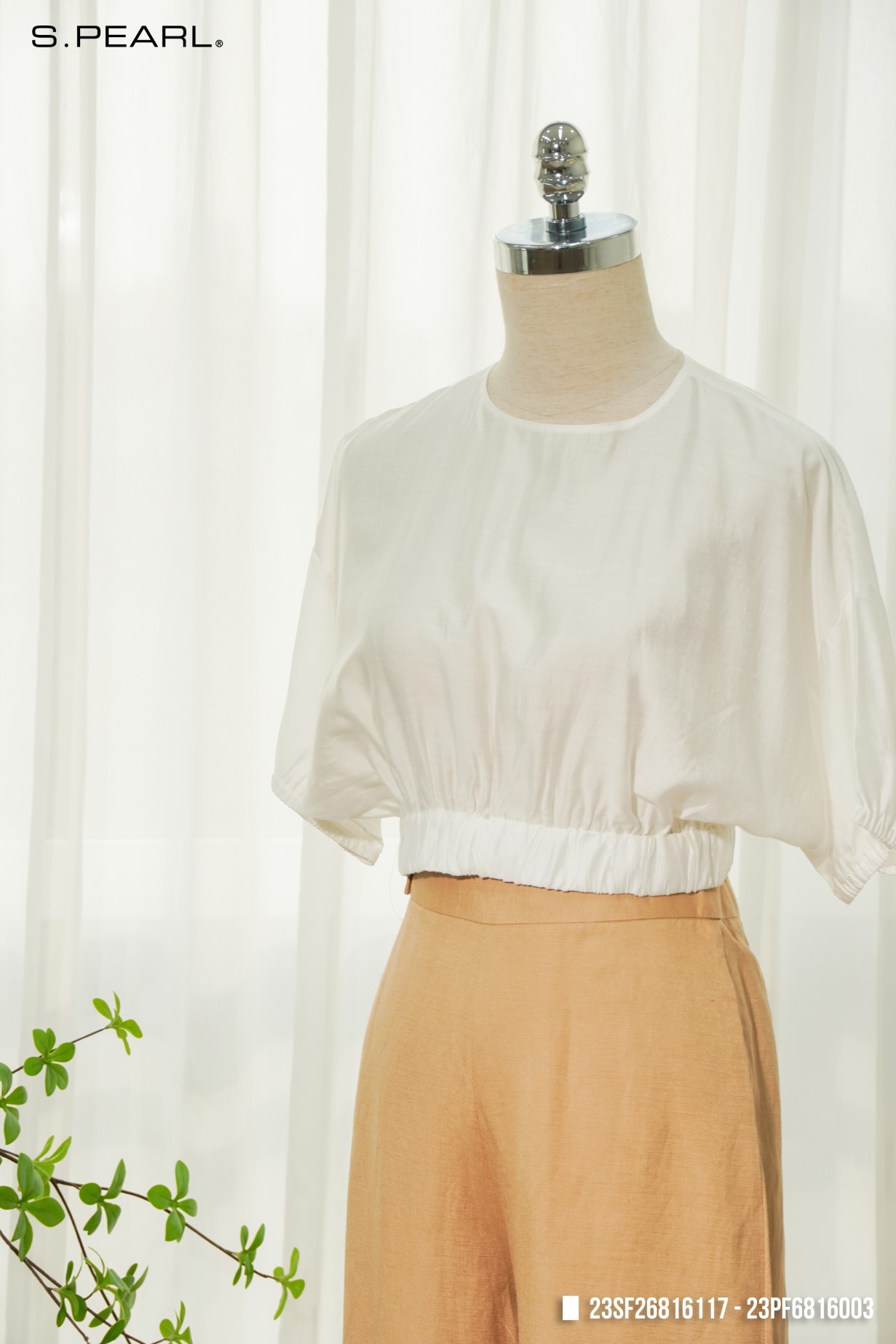 Áo croptop cổ tròn NT chun gấu 23SF26816117/SP2304