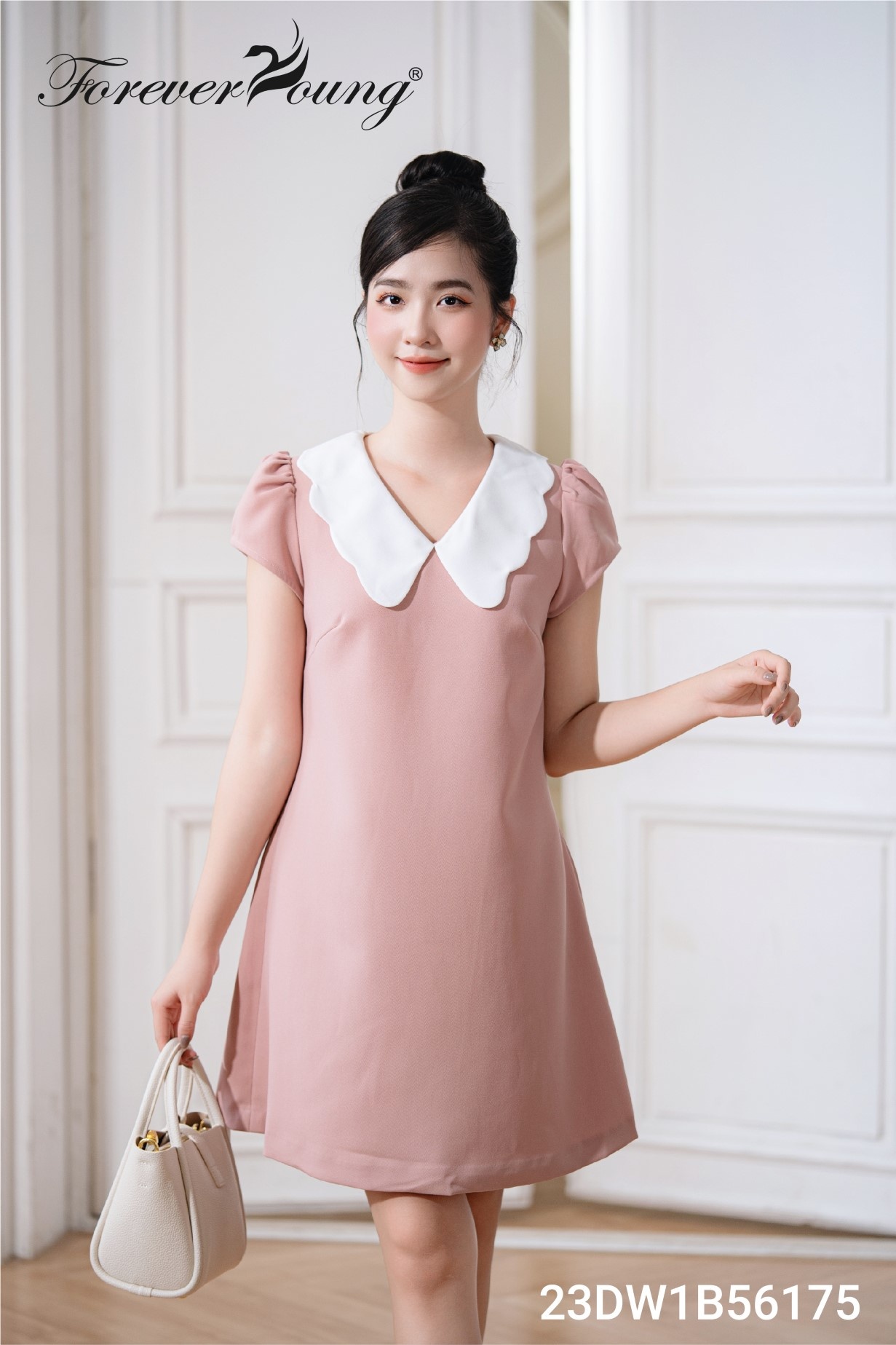 Đầm suông kẻ sọc cổ Peter Pan | muasam24.com | Phong cách thời trang, Vải  vóc, Váy mini