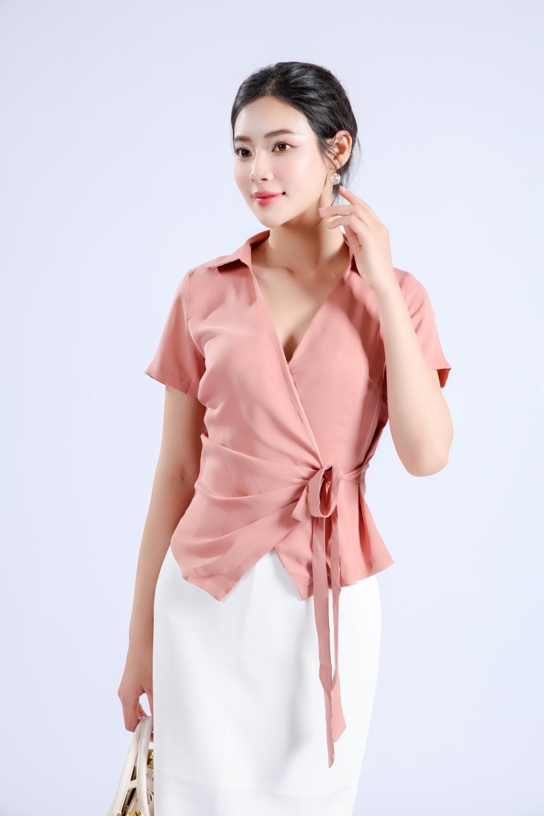 Áo nữ Mãhàng:20SF6816037-Size:8 Thànhphần:92%Polyester8%Spandex