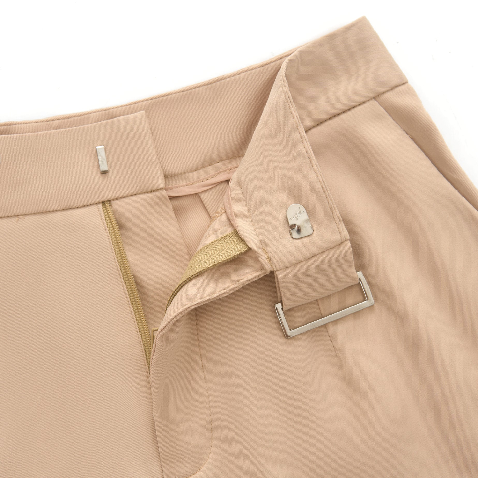 Quần short cạp có đai 23TW66195 /ON2302