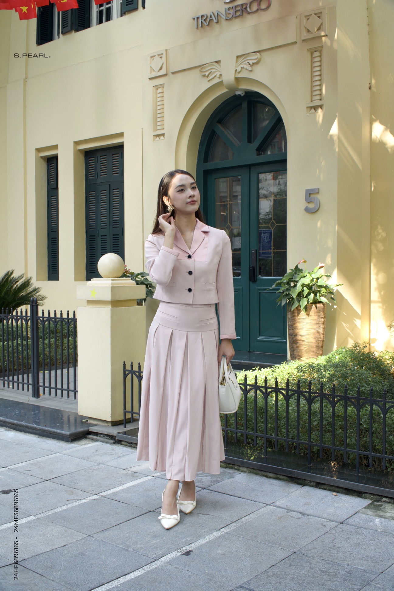 Chân váy nữ 24MF36896165 /SP2410 TP: 95% Polyester 5%spandex