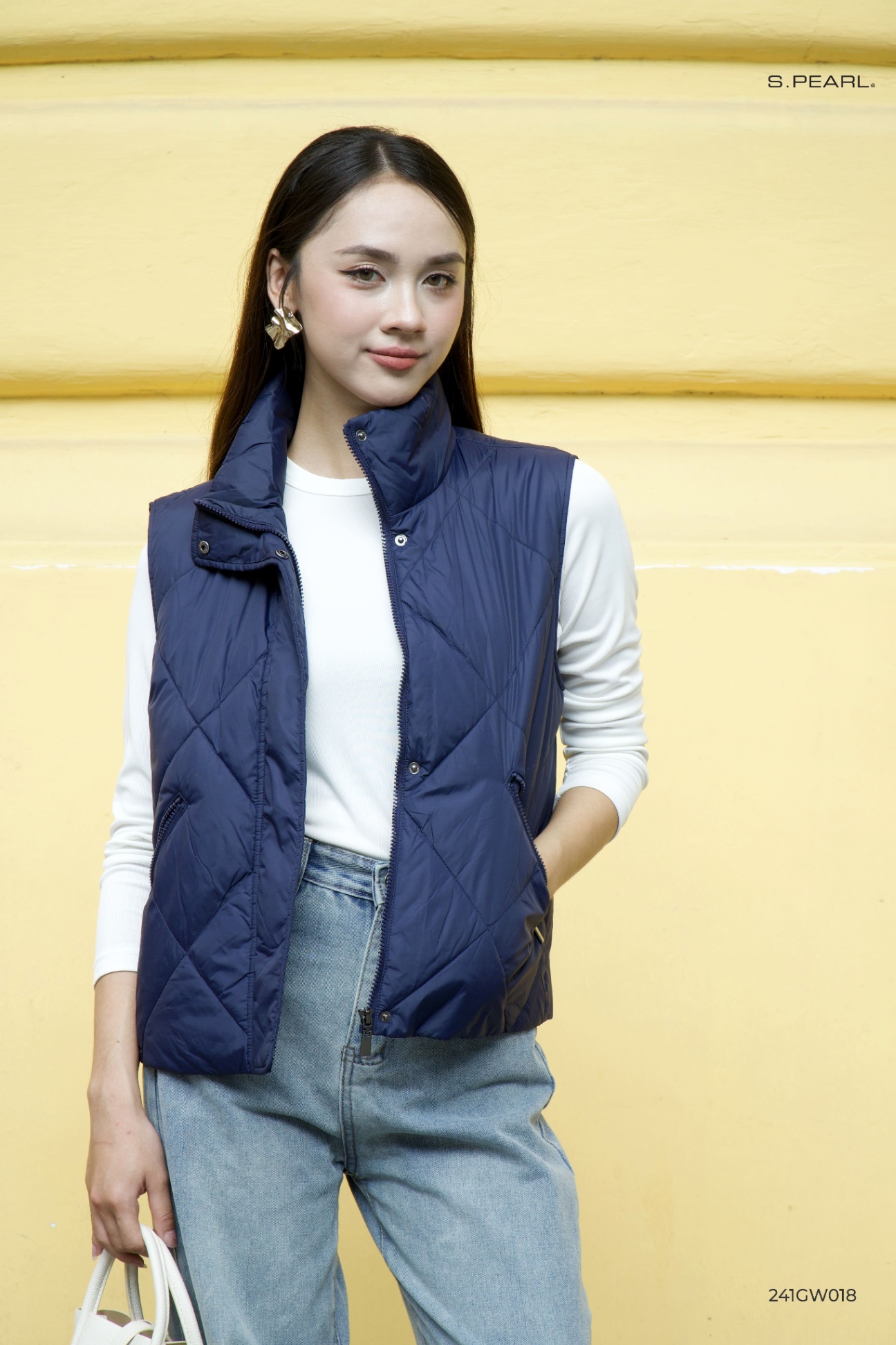 Áo gile 3L nữ 241GW018 /FY2401 TP: 100% Nylon