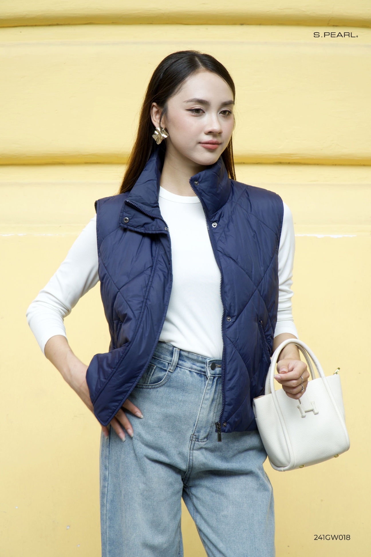 Áo gile 3L nữ 241GW018 /FY2401 TP: 100% Nylon