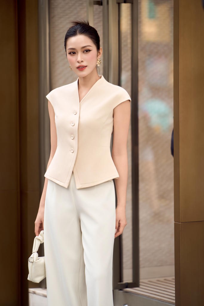 Áo khoác ngắn nữ 25HF26895203/SP2514