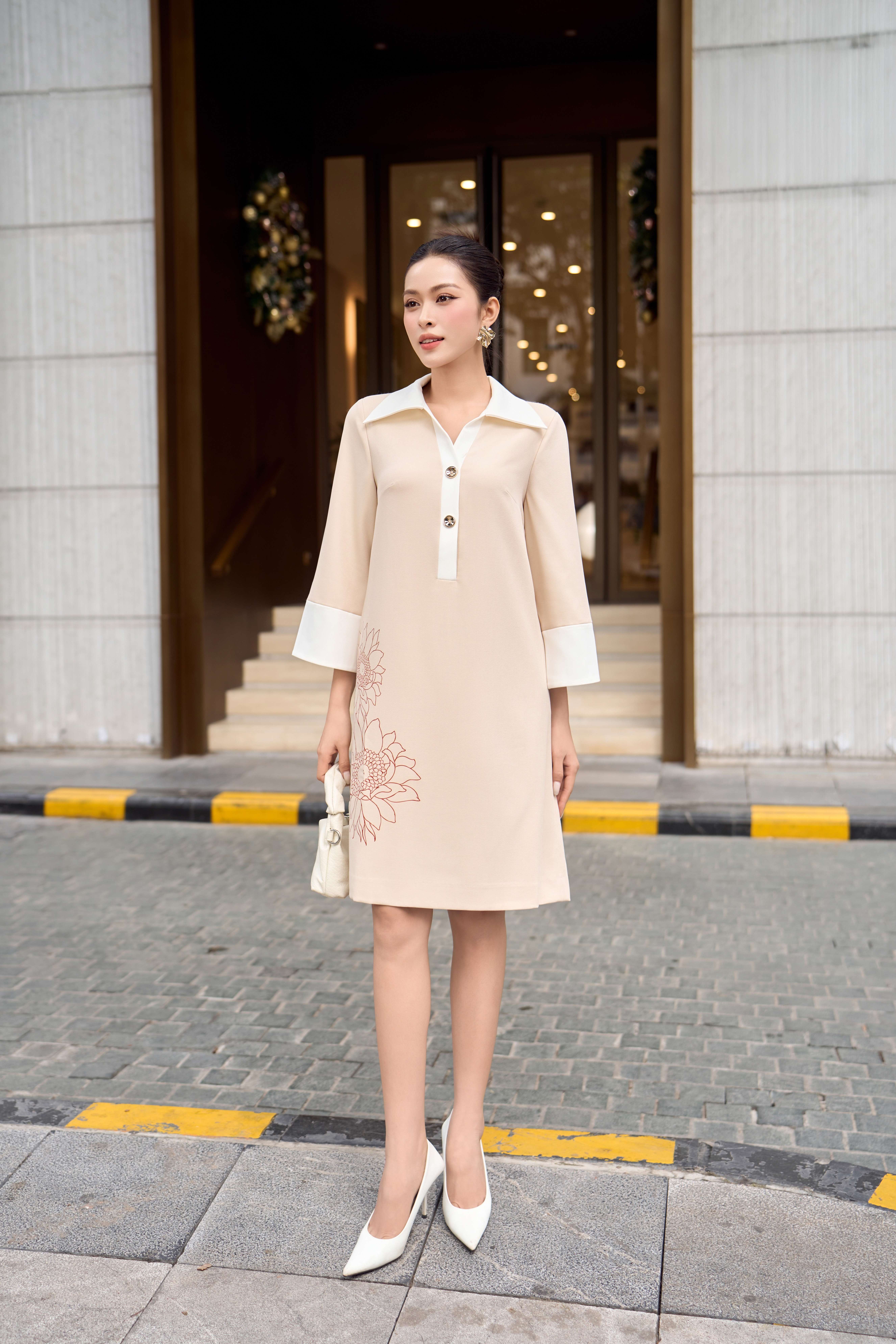 Đầm liền nữ 25LF3B6895201/SP2514