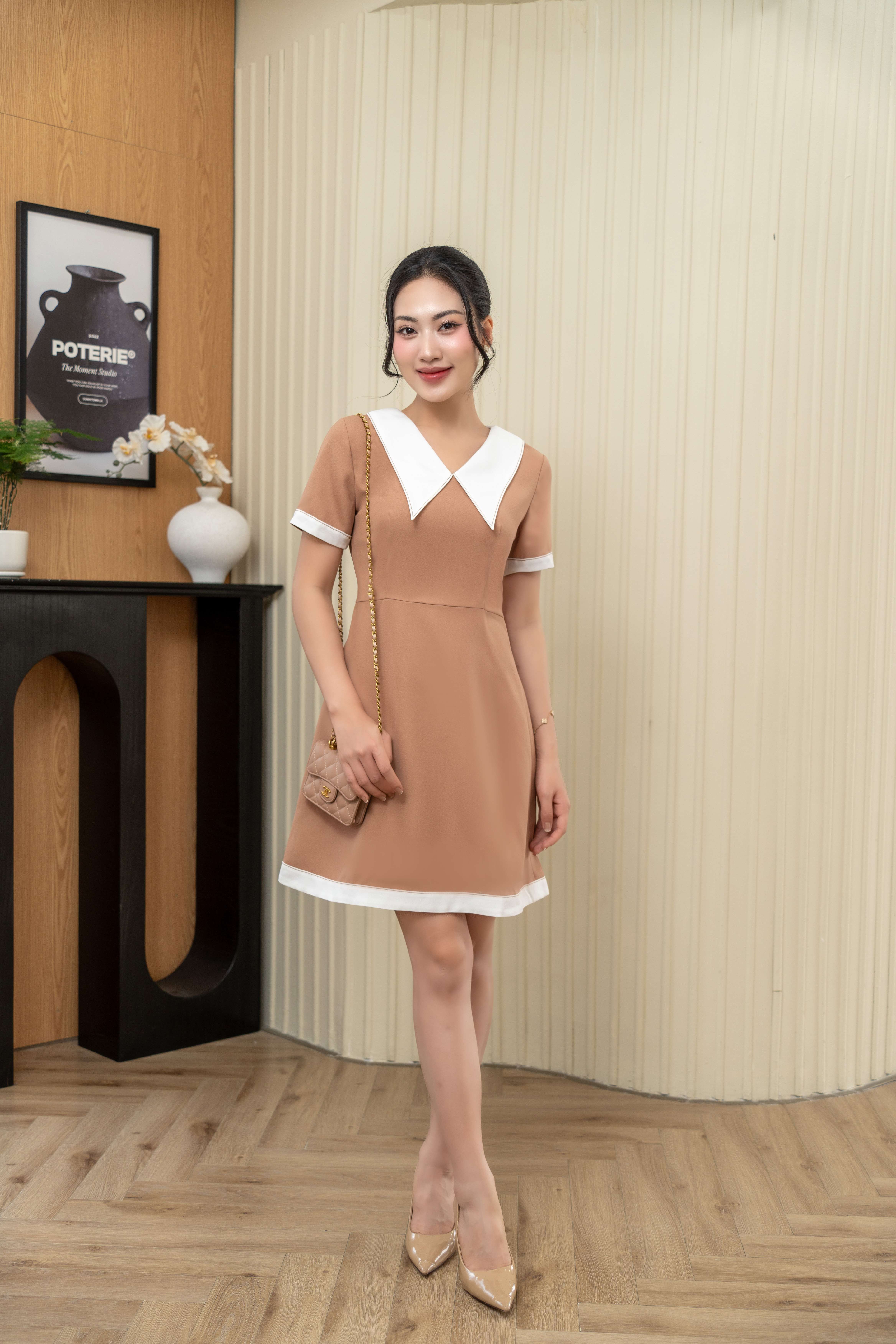 Đầm A cổ sen nhật nhọn NT 23DW1B56176/ON2302