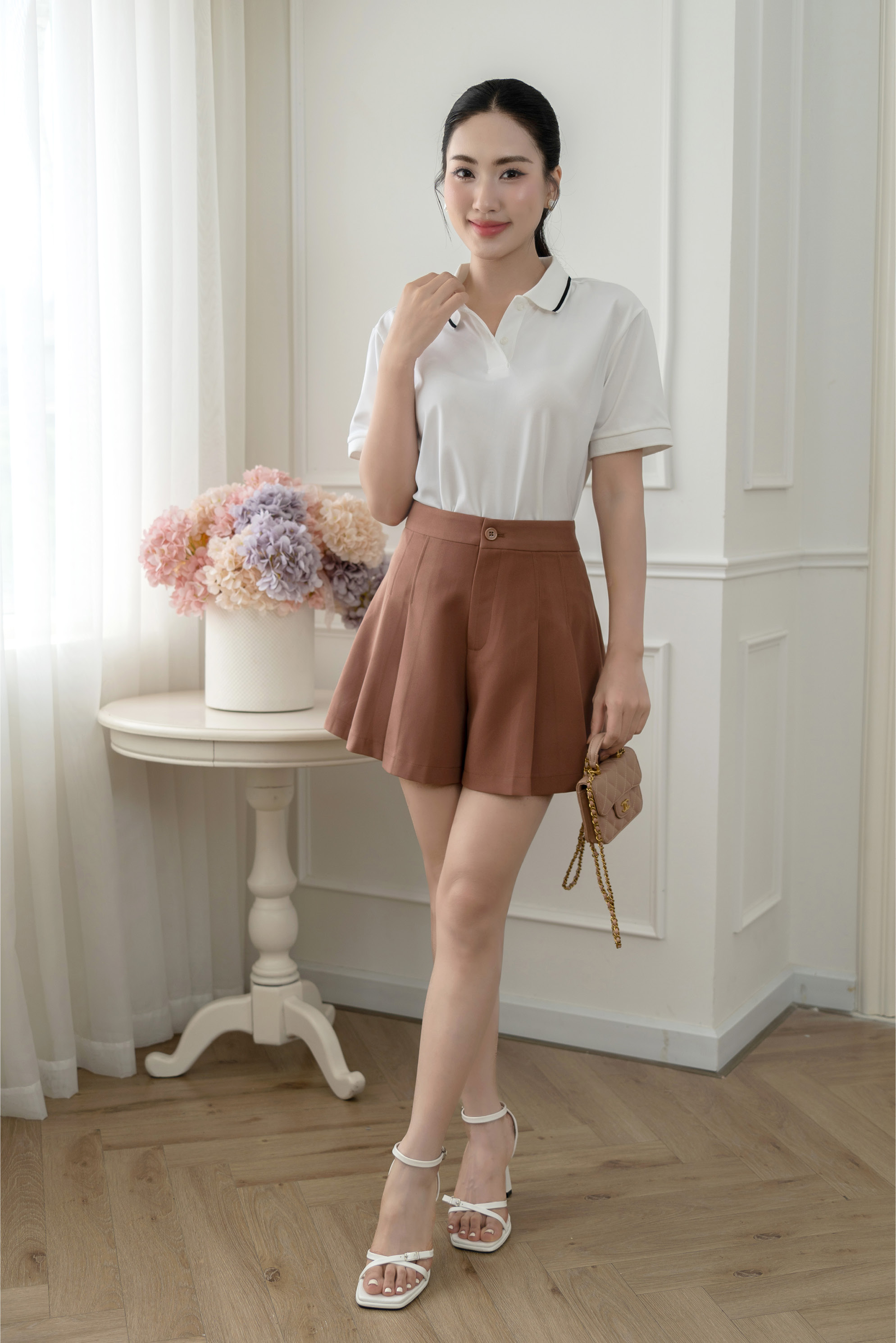 Quần sooc nữ Mãhàng:24TF6818079-Size:8 Thànhphần:100%Polyester