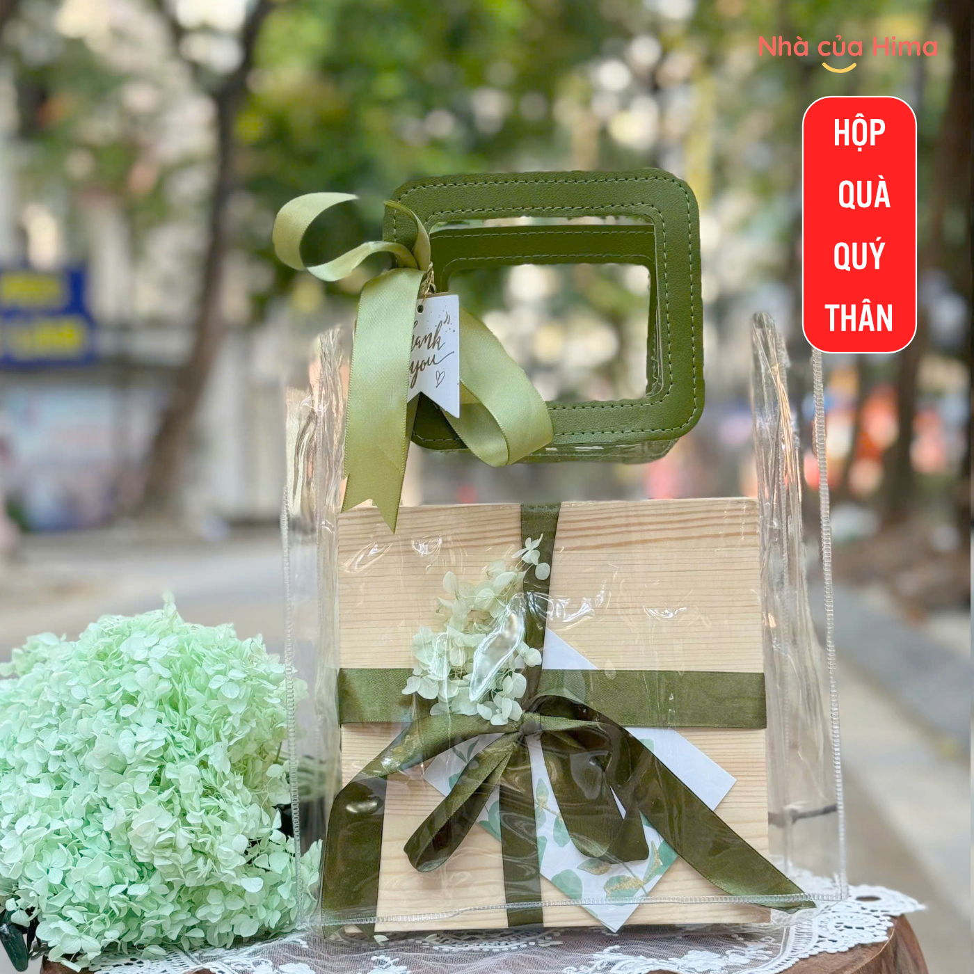 Hộp quà Quý Thân
