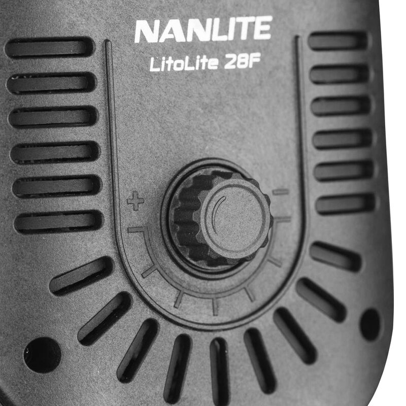 NanLite LitoLite 28F 5600K 28w Focusable LED Fresnel